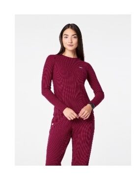 Figs Off-Shift Waffle Crewneck Тор deep cranberry xs
